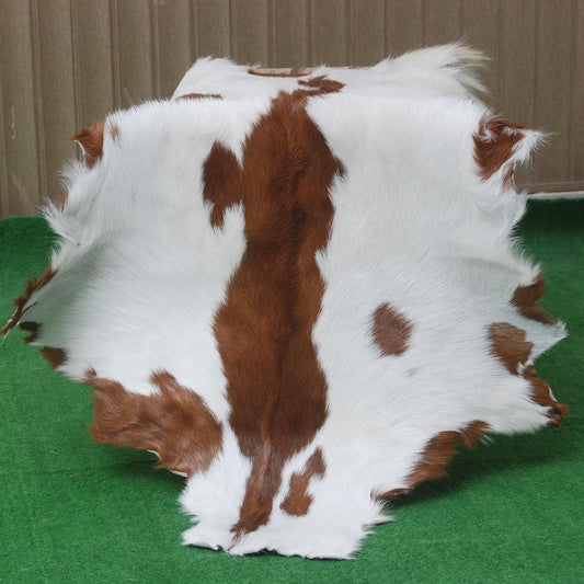 Original Goatskin Hide Brown,  Goat Skin Rug, Goatskin Pelt,  Home Decor Animal Skin Rug,  Bedroom Aesthetic Area Rug,  Brown and White Goat Hide Rug, Goat Skin Rug,  Animal Skin Rug, Real Hair on Hide,  Goal Pelt Rug, Home Decor Rug,  Living Room Area Rug,  Wall Hanging Rug,  Aesthetic Rug,  Leather Rug,  Decorative Rug,  Brown Goatskin Rug,  GoatHide Brown White